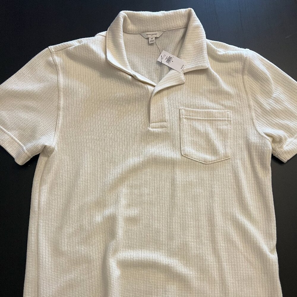 Banana Republic Factory Textured Stripe Polo – Cream (Size M)